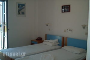 Kalma_lowest prices_in_Hotel_Cyclades Islands_Sandorini_Mesaria
