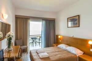 Niforeika Beach Hotel_best deals_Hotel_Peloponesse_Ilia_Lechena