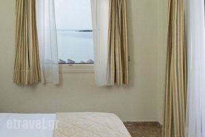 Contaratos Bay_holidays_in_Apartment_Cyclades Islands_Paros_Naousa