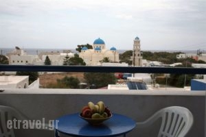 Studio Letta_holidays_in_Apartment_Cyclades Islands_Sandorini_Perissa