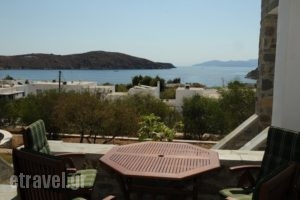 Medusa Rooms & Apartments_accommodation_in_Apartment_Cyclades Islands_Serifos_Livadi
