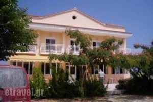 Angelica's Backpacker's Hostel_best deals_Room_Ionian Islands_Corfu_Aghios Ioannis Karousadon
