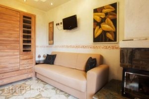 Oreiades Guesthouse_best prices_in_Hotel_Macedonia_Halkidiki_Haniotis - Chaniotis
