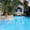 The Best_holidays_in_Hotel_Cyclades Islands_Sandorini_Emborio