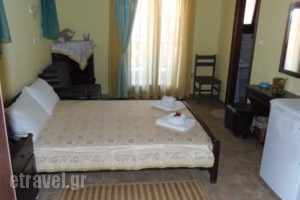 Pension Anastasia_best prices_in_Hotel_Macedonia_Halkidiki_Ierissos