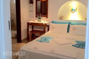 Anna's Studios & Rooms_accommodation_in_Room_Cyclades Islands_Paros_Piso Livadi