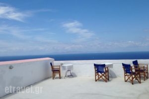 Marcos Rooms_lowest prices_in_Room_Cyclades Islands_Sandorini_Sandorini Rest Areas