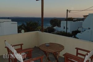 Christina Apartments_best deals_Apartment_Cyclades Islands_Tinos_Agios Sostis