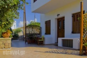 Aerolithos_lowest prices_in_Hotel_Cyclades Islands_Milos_Adamas