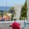 Hotel Dora'S_best prices_in_Hotel_Cyclades Islands_Syros_Megas Gialos