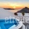 Smaro Studios_travel_packages_in_Cyclades Islands_Sandorini_Sandorini Rest Areas