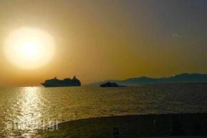 Fantasy Yachting_holidays_in_Yacht_Cyclades Islands_Mykonos_Mykonos Chora
