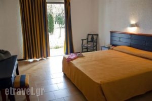Golden Coast Hotel & Bungalows_best deals_Hotel_Central Greece_Attica_Nea Makri