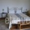 Kasimis Rooms_accommodation_in_Apartment_Peloponesse_Messinia_Kyparisia