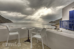 Delfini_travel_packages_in_Cyclades Islands_Sifnos_Kamares
