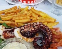 Athena_food_in_Restaurant___Zakinthos