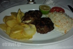 Popolaros Traditional Greek Taverna_food_in_Restaurant___