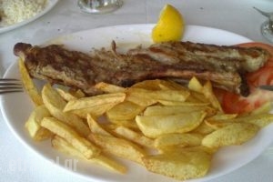 Epikouros Taverna-Restaurant_food_in_Restaurant___Delfi