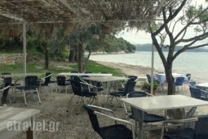 Eucalyptus Taverna_food_in_Restaurant___Agios Stefanos