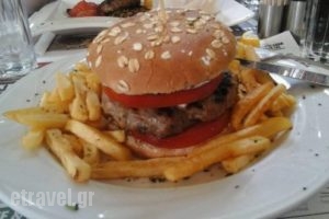 Palmie Bistro Evaggelistrias_food_in_Restaurant___
