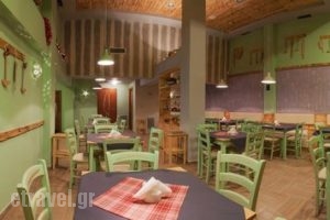 Katsarola_food_in_Restaurant___Kastoria