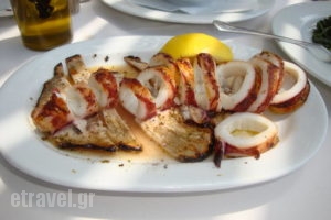 Ampelos Greek Restaurant & Wine Bar_food_in_Caf? and Bar___Thira