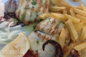 Nikos Taverna_food_in_Restaurant___Psakoudia