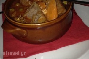 Paraxenos_food_in_Restaurant___Skiathos