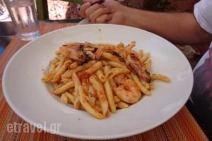 To Adespoto_food_in_Restaurant___Chania