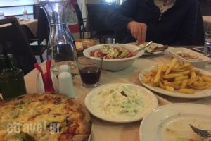 Bella Pizza_food_in_Restaurant___Chania