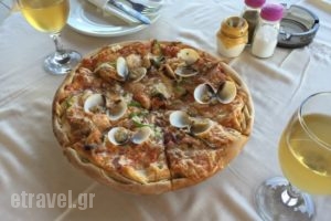 La Marinara_food_in_Restaurant___Laganas