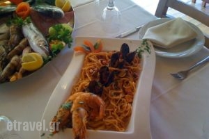 Fishtavern Aggelos_food_in_Restaurant___Paralia Dionisiou