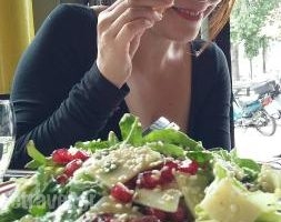 Tirbouson_food_in_Restaurant___Athina