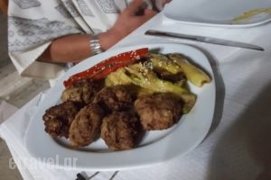 Thalassa_food_in_Restaurant___Marmari